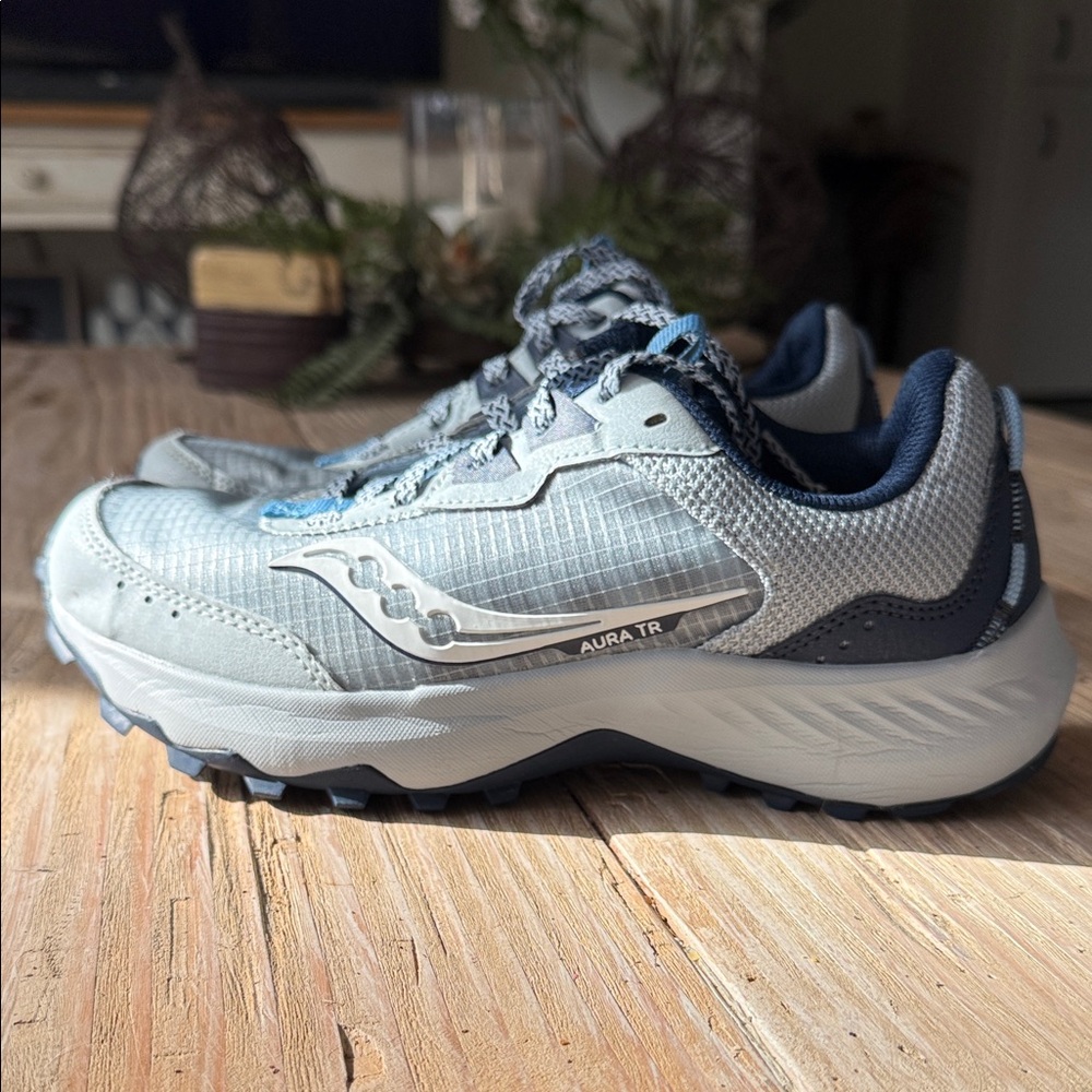Saucony Aura TR Gray and Blue Sneakers